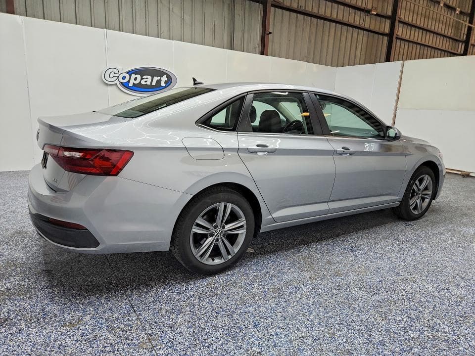 2024 VOLKSWAGEN JETTA SE 3