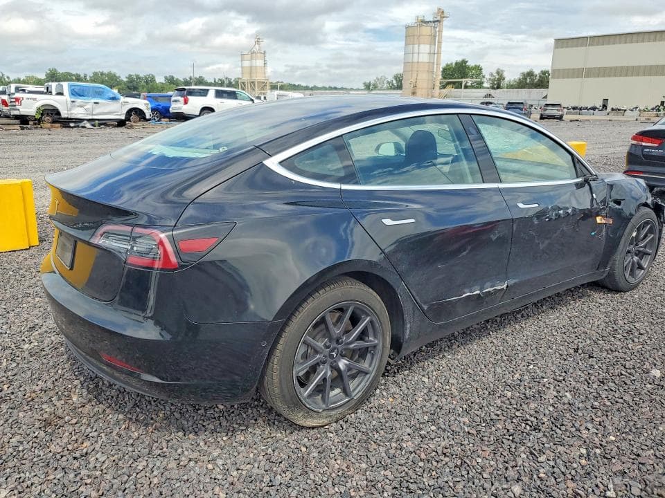 2019 TESLA MODEL 3 3