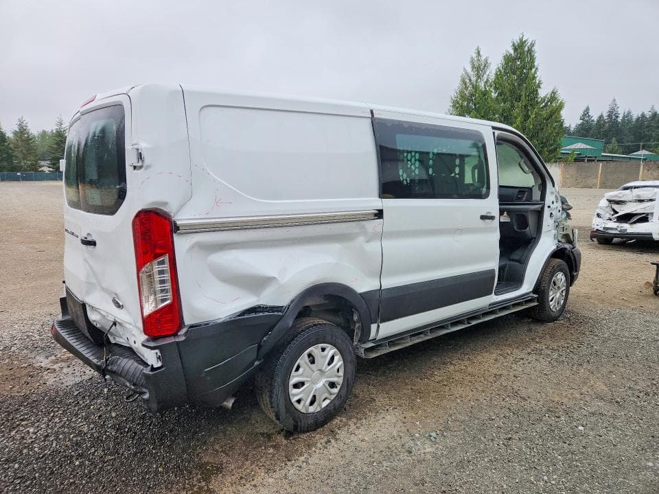 2025 FORD TRANSIT T-250 3