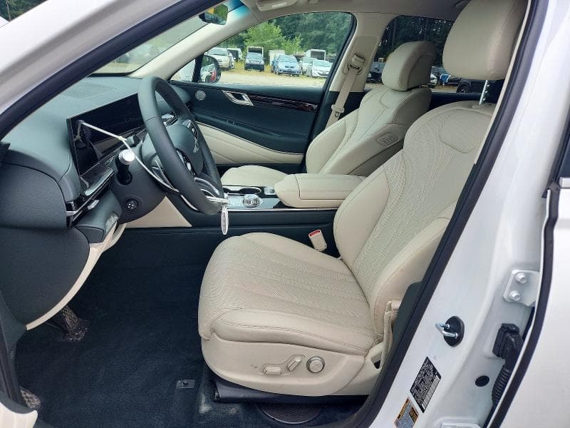 2026 GENESIS GV80 BASE 7