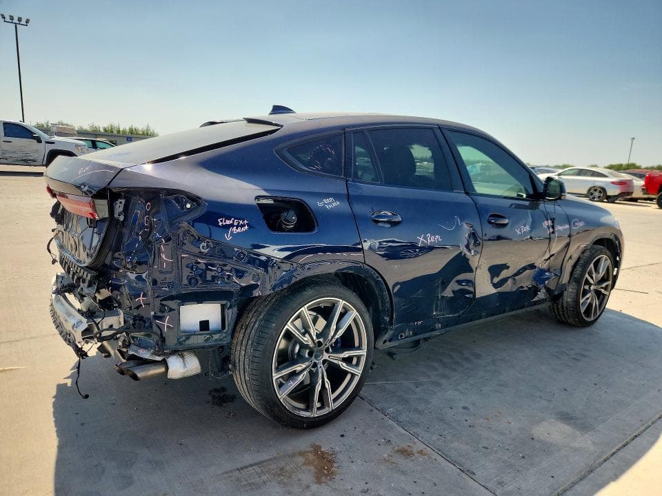 2021 BMW X6 M50I 3