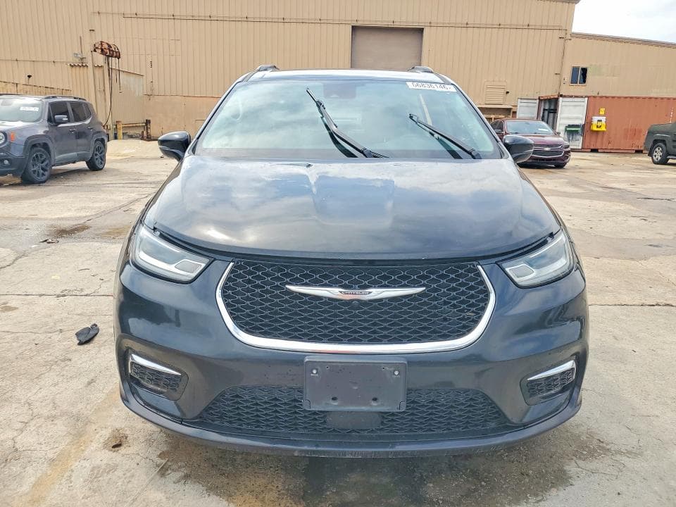 2022 CHRYSLER PACIFICA TOURING L 5