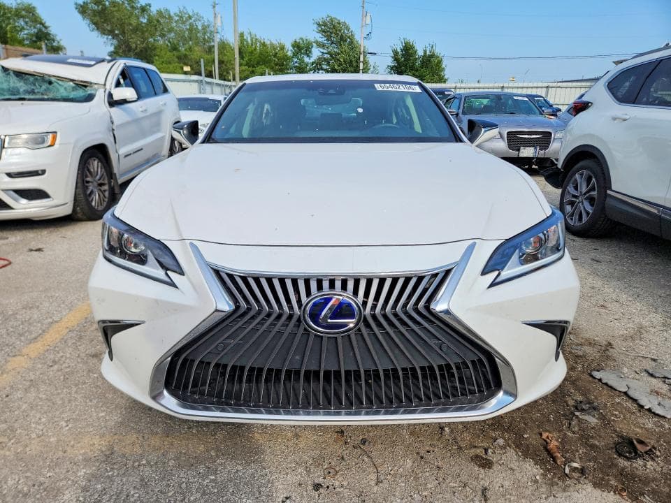 2020 LEXUS ES 300H 5