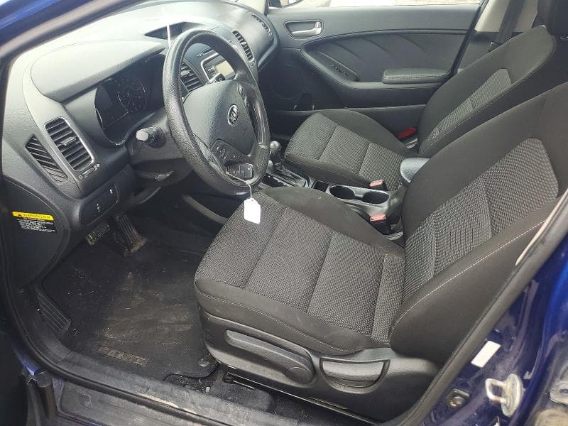 2017 KIA FORTE LX 7