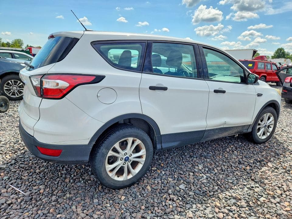 2017 FORD ESCAPE S 3