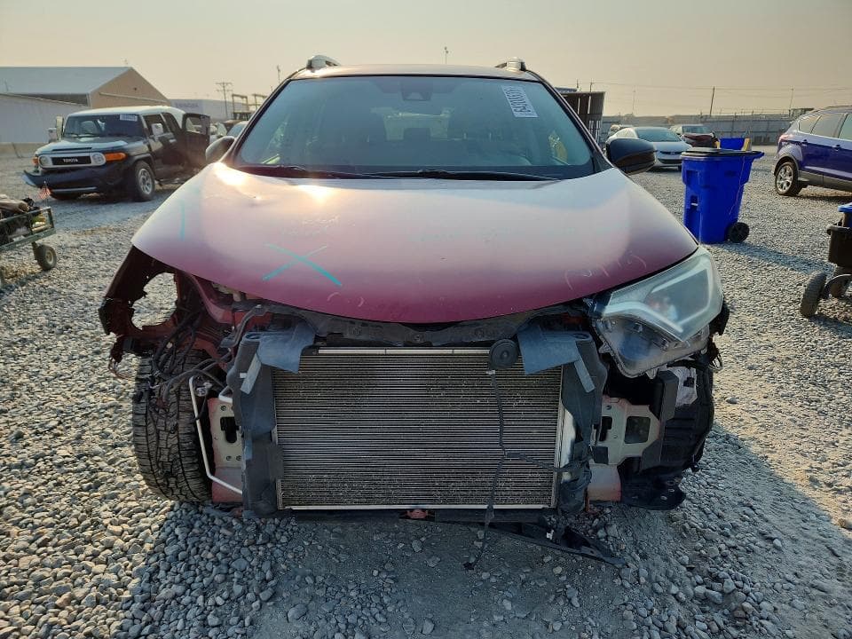 2018 TOYOTA RAV4 LE 5