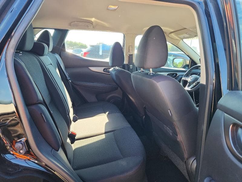 2020 NISSAN ROGUE SPORT S 11