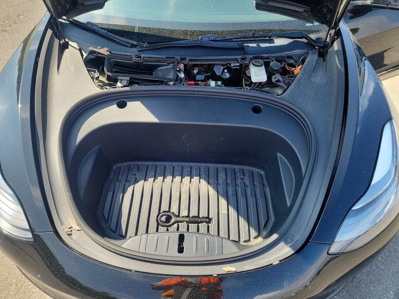2023 TESLA MODEL 3 11