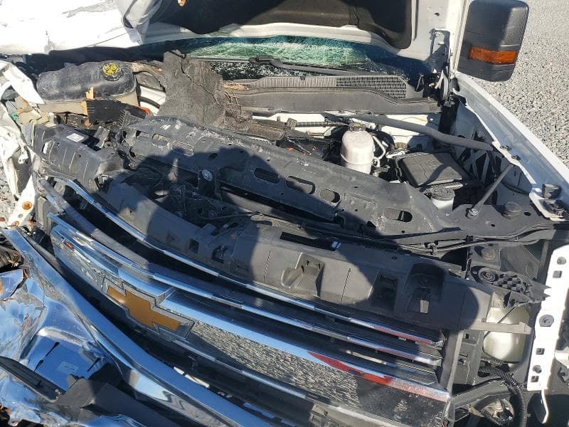 2017 CHEVROLET SILVERADO C3500 11
