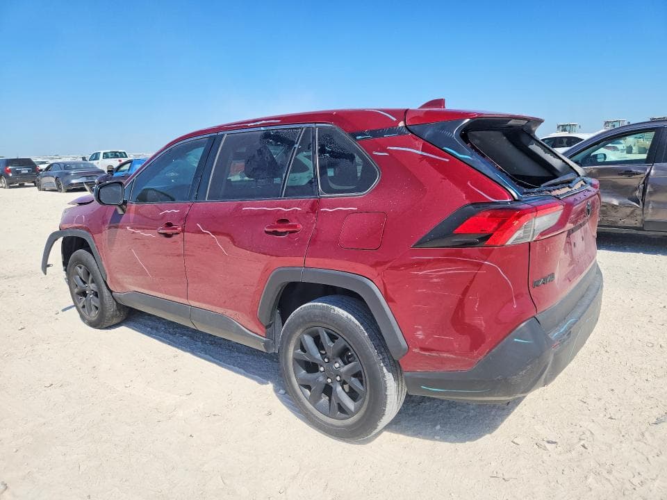 2022 TOYOTA RAV4 LE 2