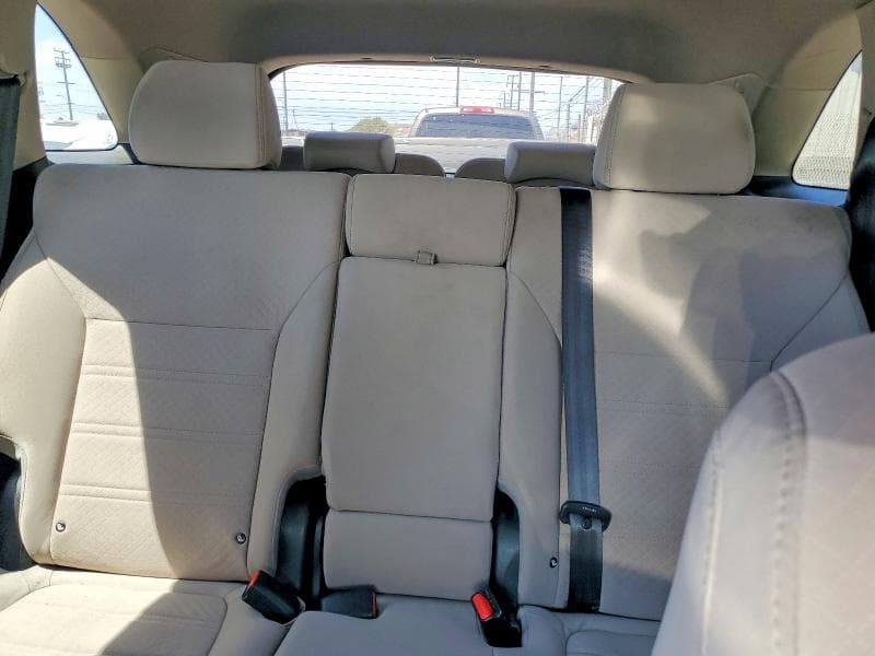 2019 KIA SORENTO LX 10