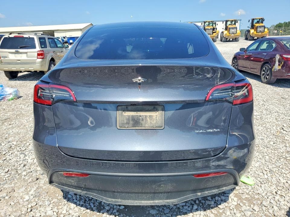 2023 TESLA MODEL Y 6