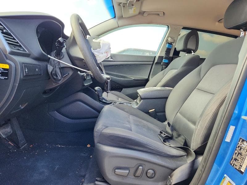 2017 HYUNDAI TUCSON SE 7