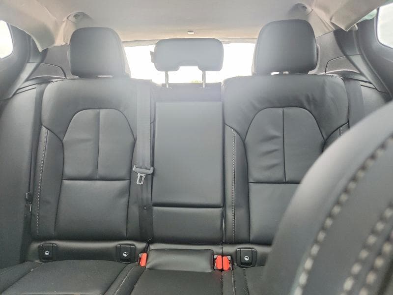 2026 VOLVO XC40 PLUS 10