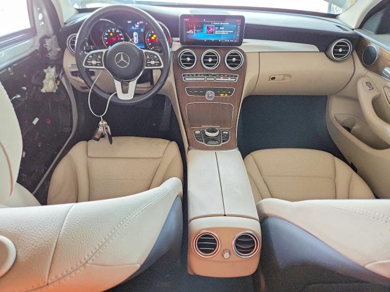 2020 MERCEDES-BENZ C 300 8