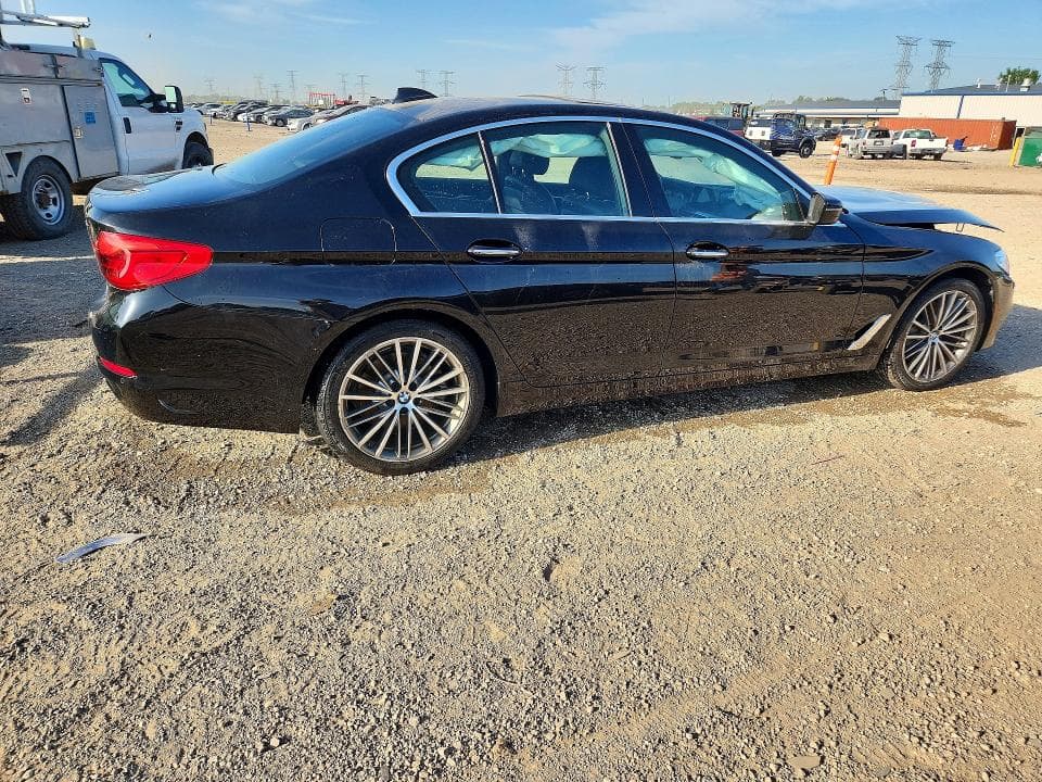 2018 BMW 530 XI 3