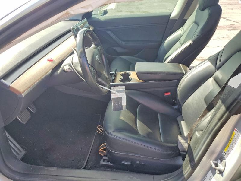 2018 TESLA MODEL 3 7