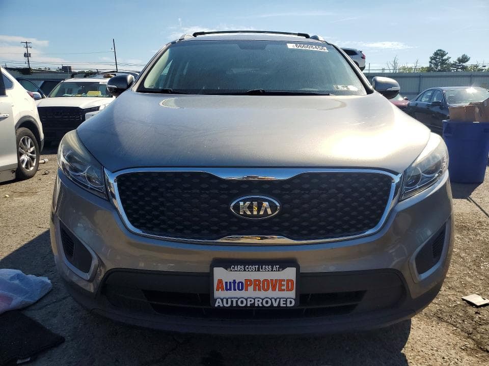 2018 KIA SORENTO LX 5