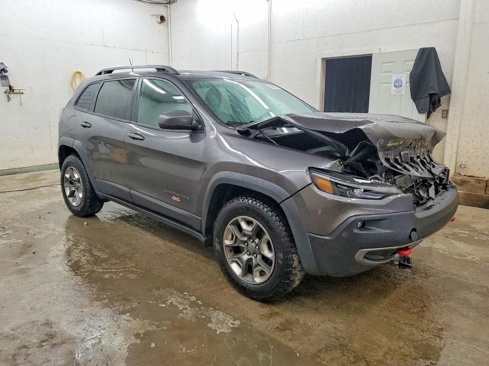 2019 JEEP CHEROKEE TRAILHAWK 4