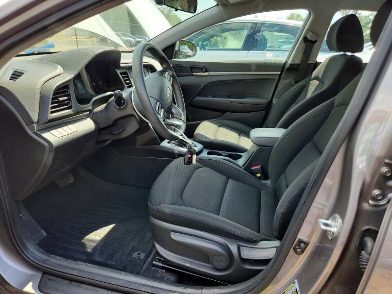 2020 HYUNDAI ELANTRA SE 7