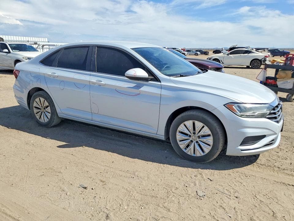 2019 VOLKSWAGEN JETTA S 4