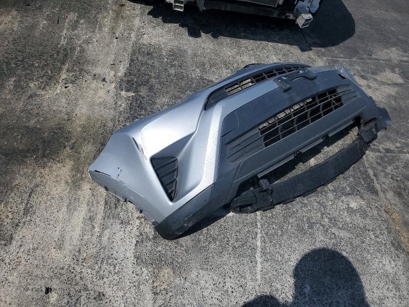 2018 TOYOTA RAV4 LE 12