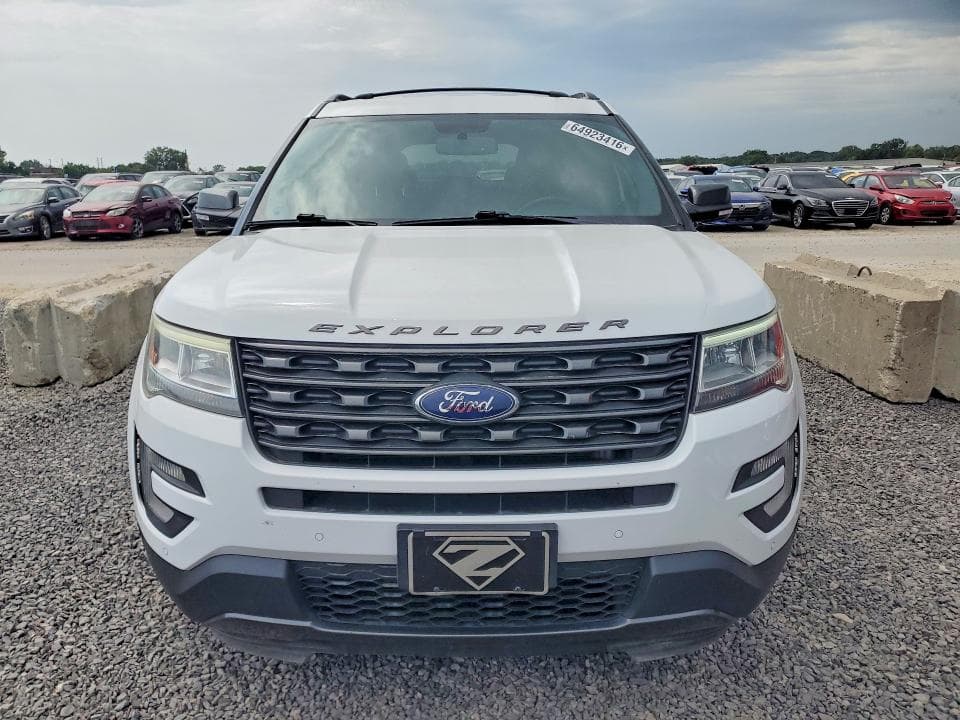 2017 FORD EXPLORER XLT 5