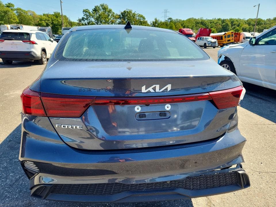 2023 KIA FORTE LXS 6