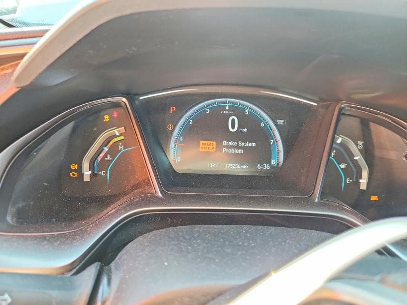 2018 HONDA CIVIC EX 9