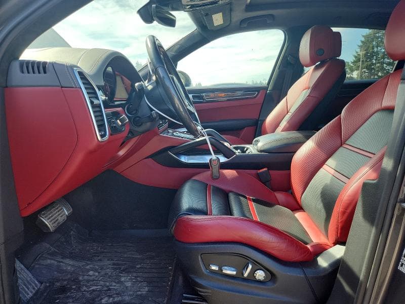 2021 PORSCHE CAYENNE TURBO 7
