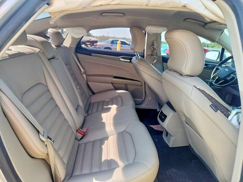 2019 FORD FUSION SEL 10