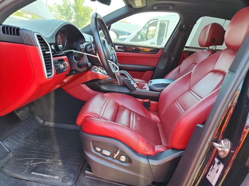 2020 PORSCHE CAYENNE 7