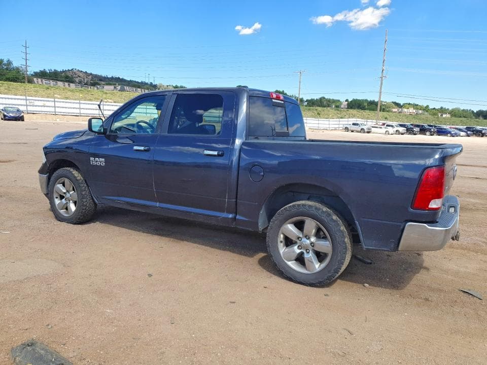 2018 RAM 1500 SLT 2