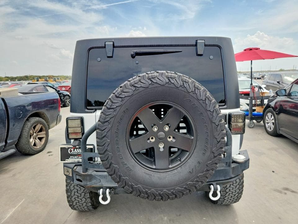 2017 JEEP WRANGLER UNLIMITED RUBICON 6