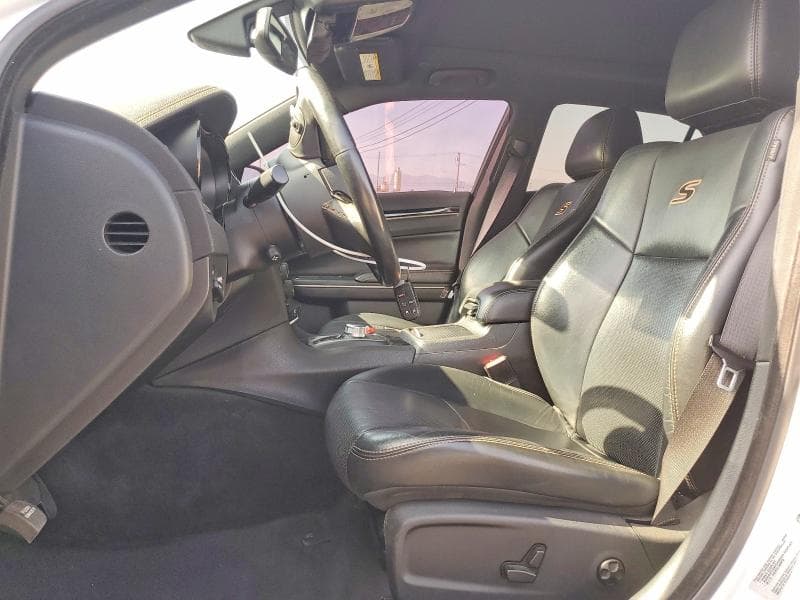 2017 CHRYSLER 300 S 7