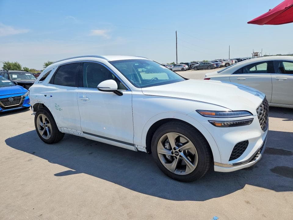 2026 GENESIS GV70 2.5T STANDARD 4