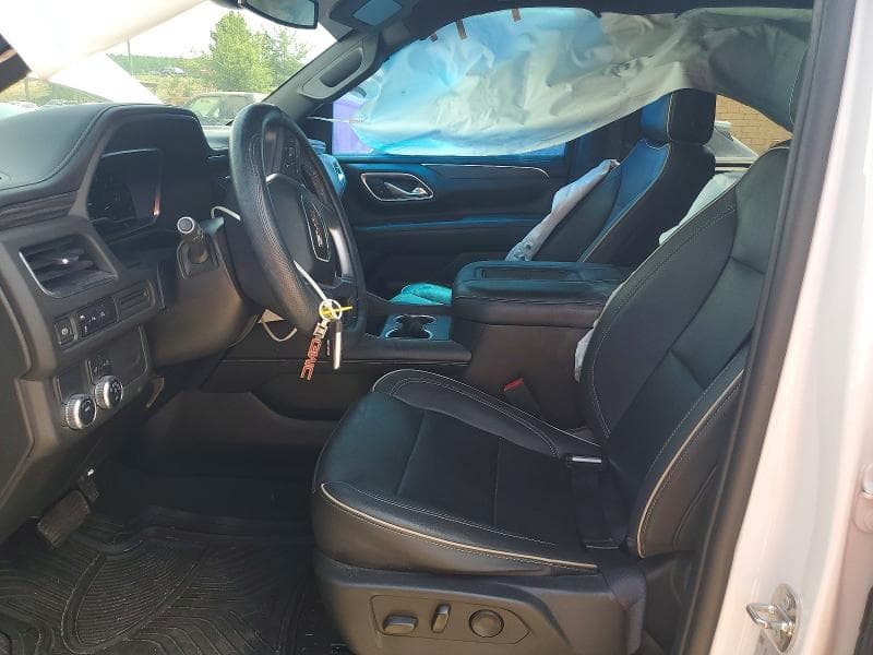 2023 GMC YUKON SLT 7