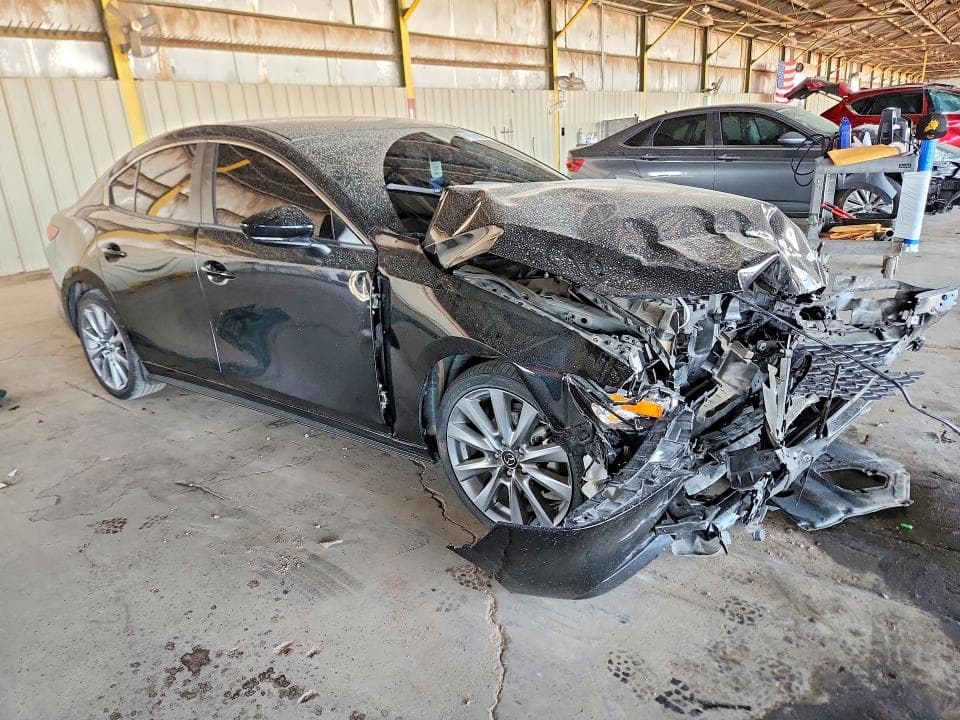 2023 MAZDA 3 SELECT 4