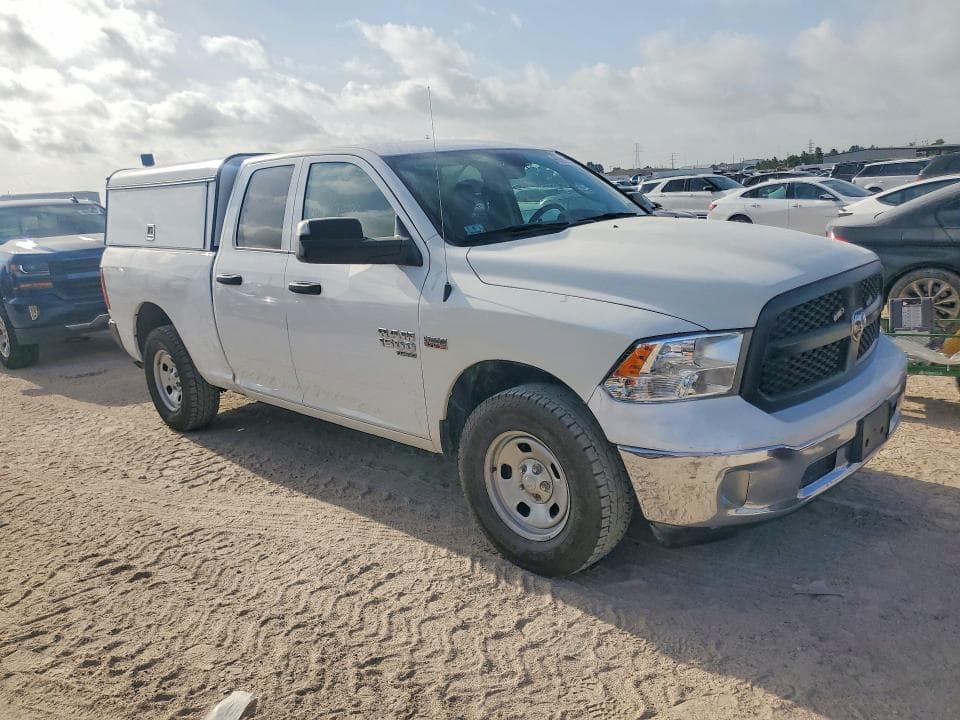 2023 RAM 1500 CLASSIC TRADESMAN 4