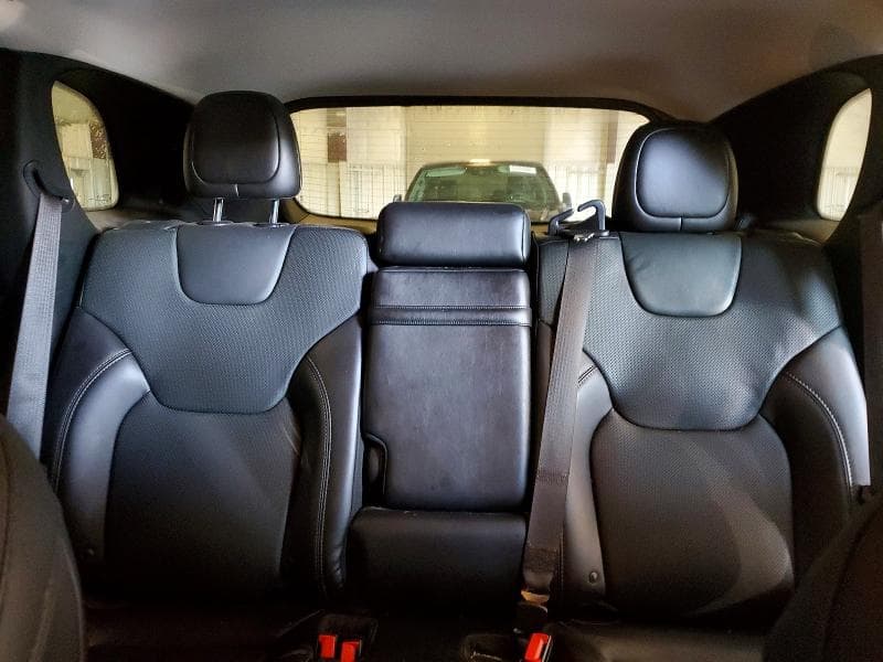 2019 JEEP CHEROKEE LIMITED 10