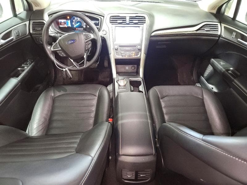 2017 FORD FUSION SE 8