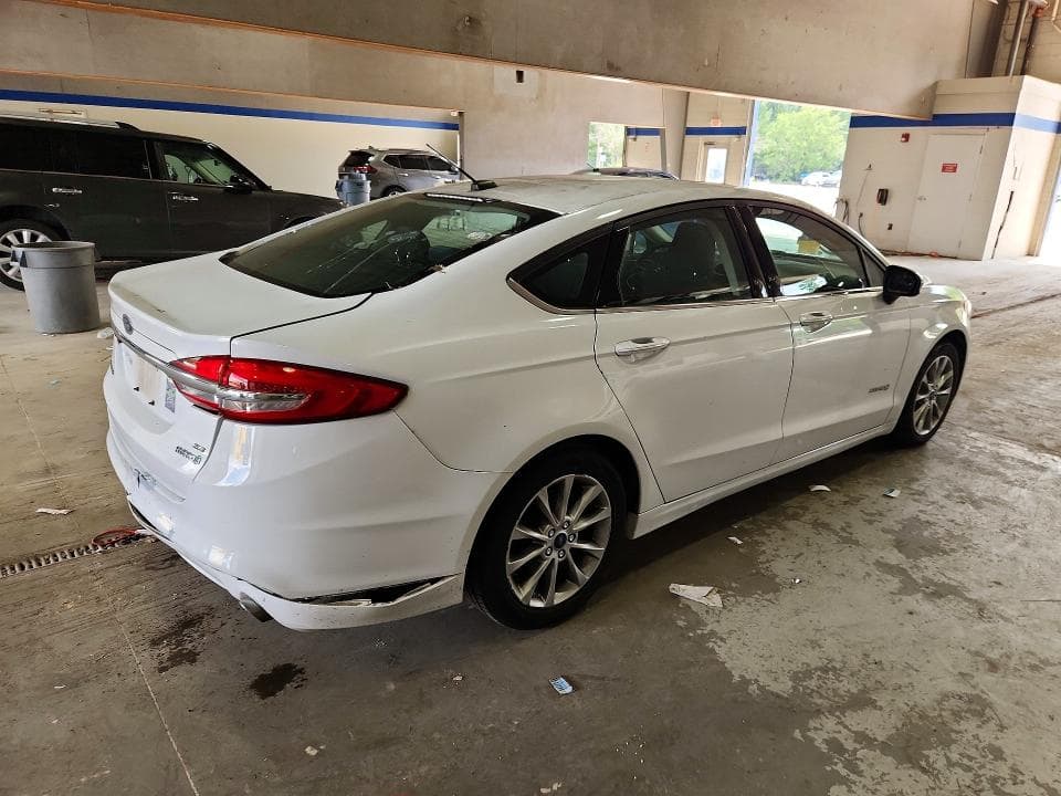 2017 FORD FUSION SE HYBRID 3
