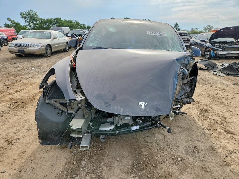 2022 TESLA MODEL Y 10
