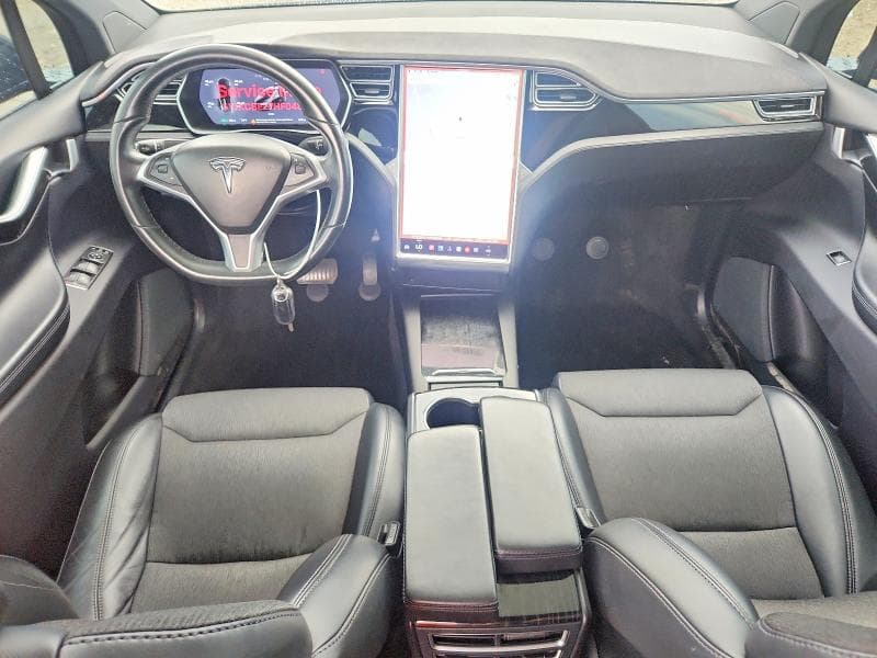 2017 TESLA MODEL X 8