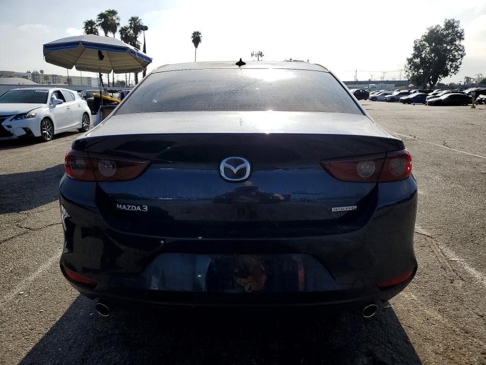 2019 MAZDA 3 6