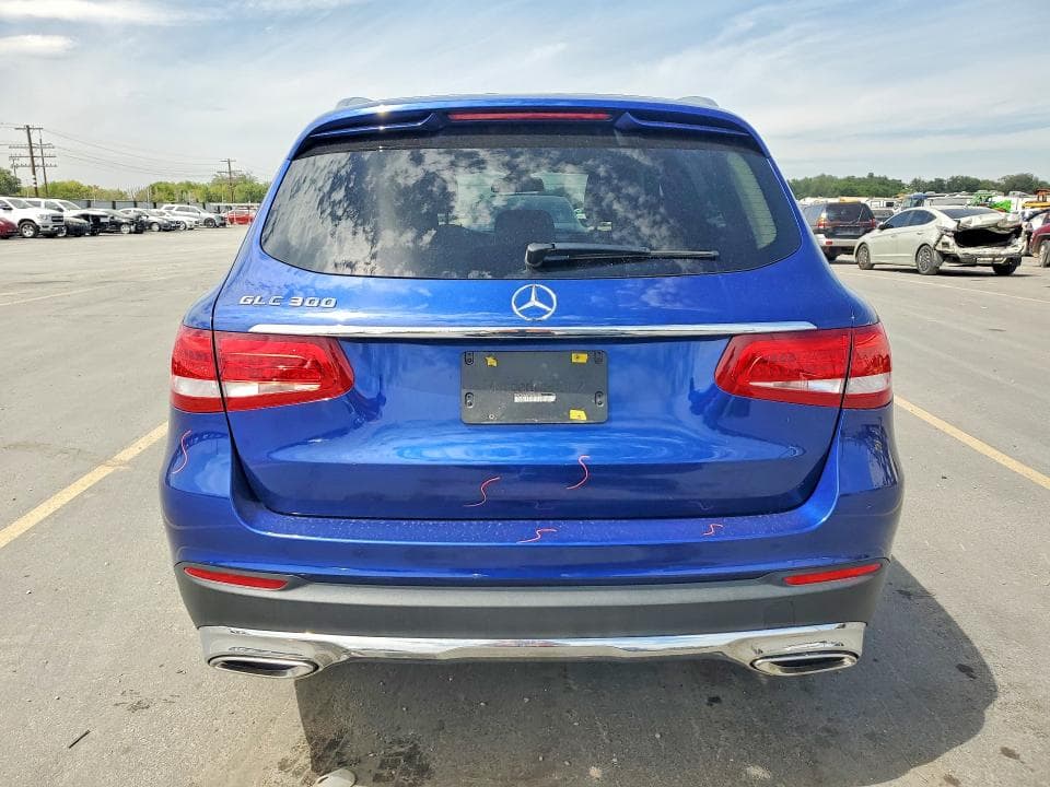 2018 MERCEDES-BENZ GLC 300 6