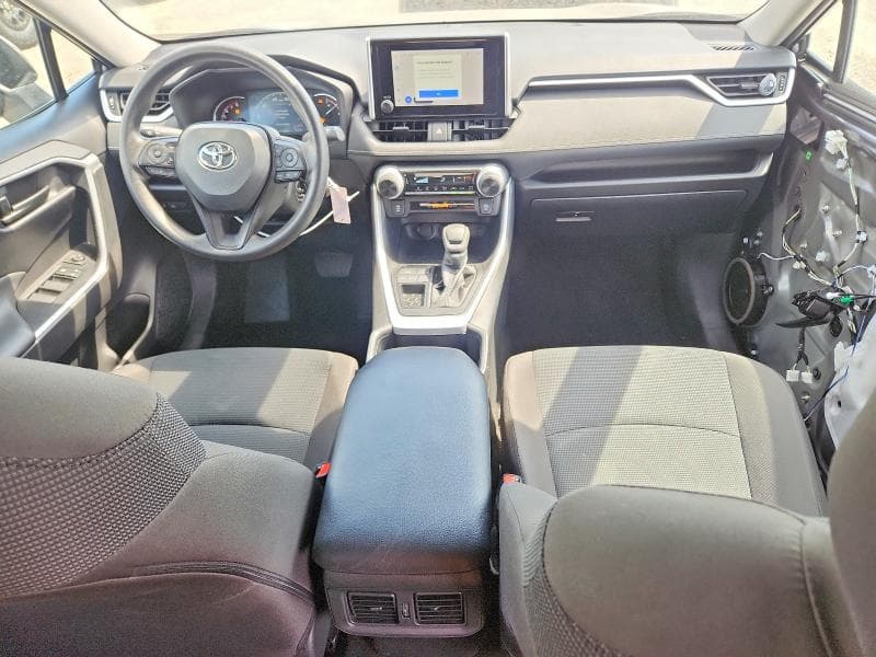 2025 TOYOTA RAV4 LE 8
