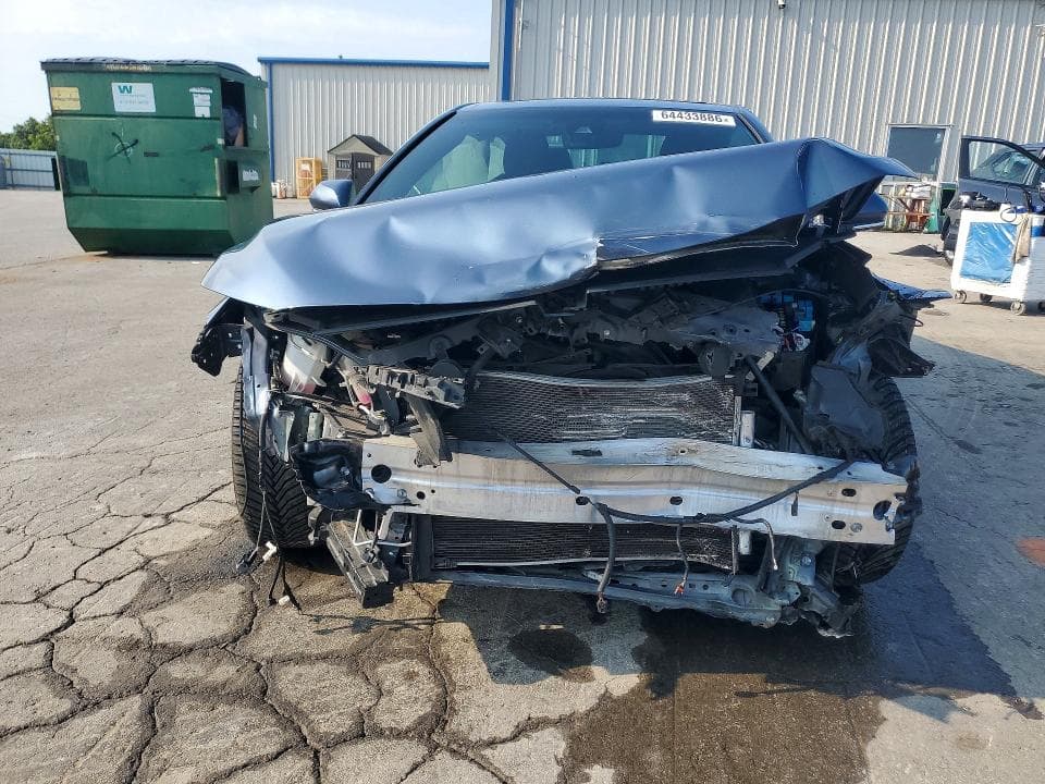 2020 TOYOTA AVALON LIMITED 5