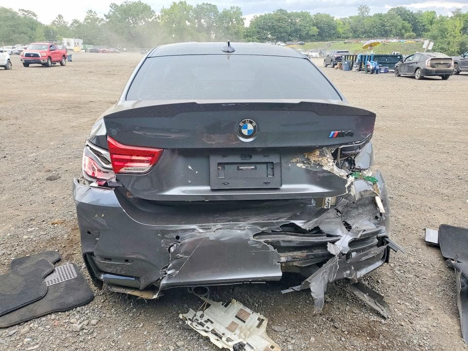2019 BMW M4 6