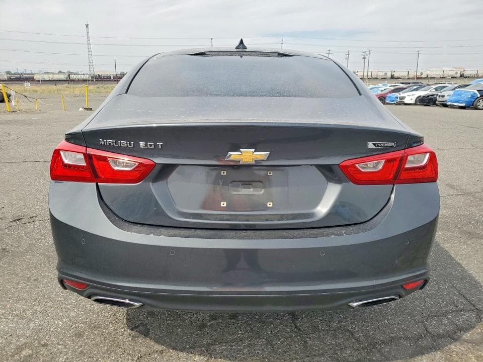 2017 CHEVROLET MALIBU PREMIER 6